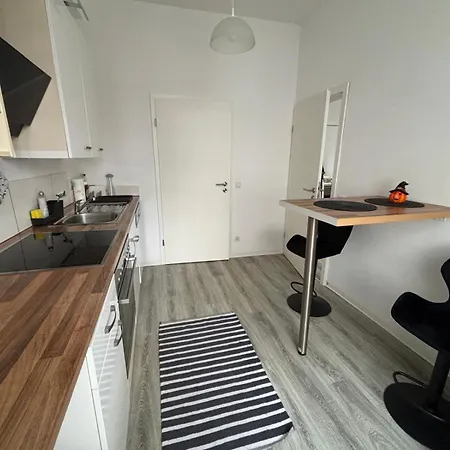 Apartment, Ferienwohnung- Bad-kueche- Parkplatz Apartman