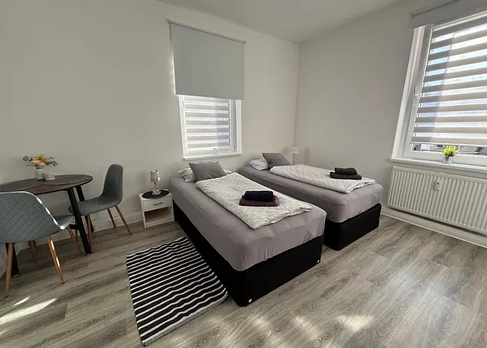 Apartment, Ferienwohnung- Bad-kueche- Parkplatz Lejlighed